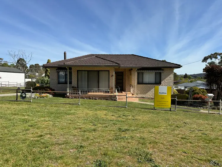 20 Regent Street, Tumbarumba NSW 2653
