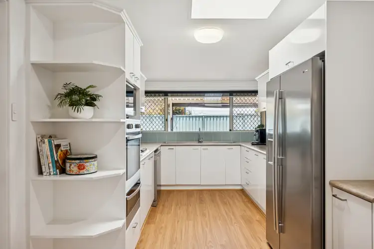 Second view of Homely house listing, 6 Granadilla Street, Duncraig WA 6023