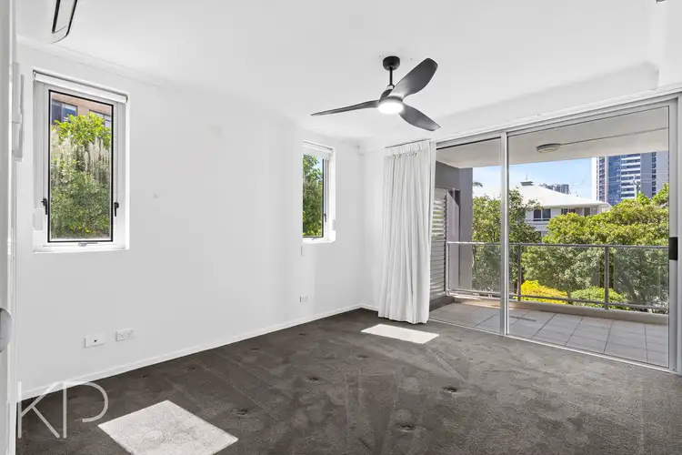 Fifth view of Homely apartment listing, 321/21-31 Cypress Avenue, Surfers Paradise QLD 4217