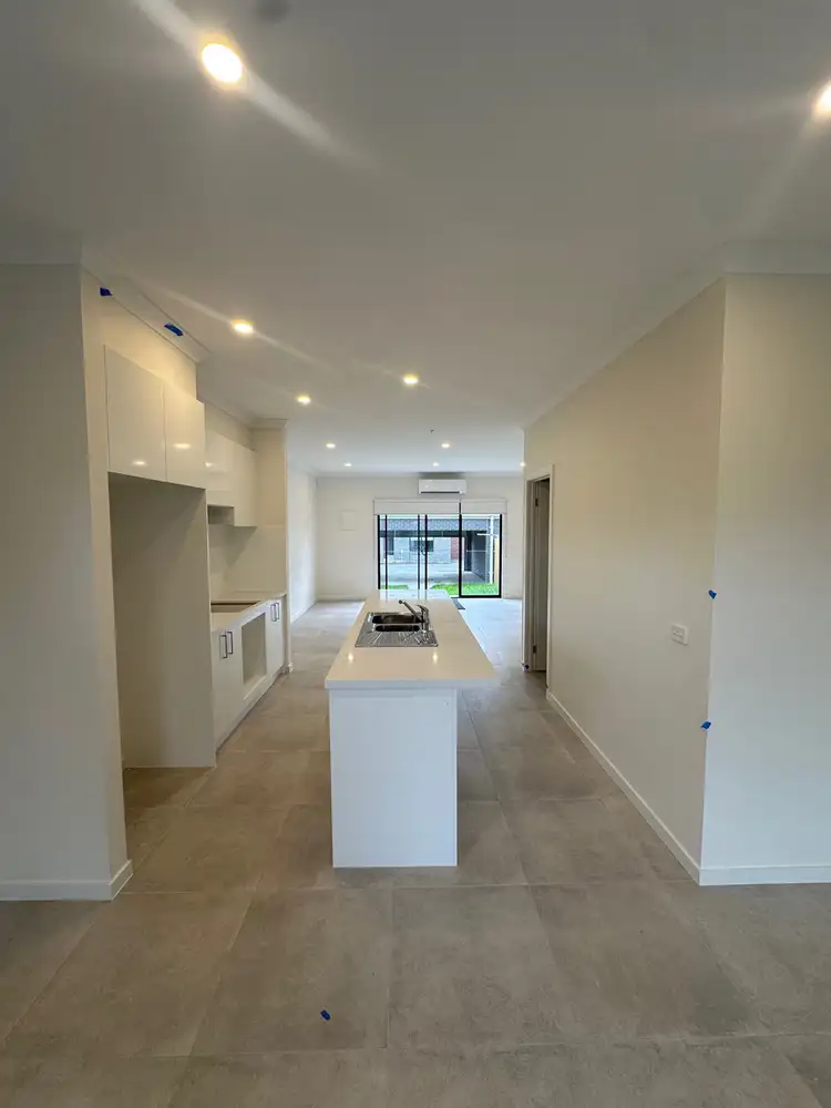 Fourth view of Homely house listing, 4/304 The Lakes Boulevard, South Morang VIC 3752