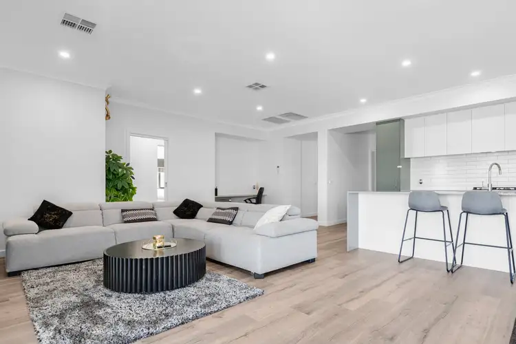 Sixth view of Homely house listing, 10 Trissino Drive, Mildura VIC 3500