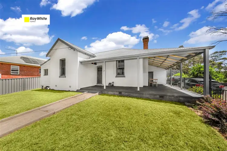 7 Capper Street