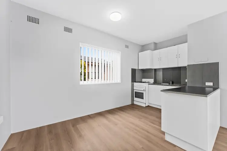 Second view of Homely unit listing, 6/30 Rowland Avenue, Wollongong NSW 2500
