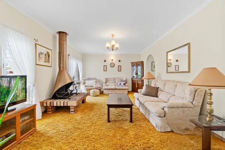 Second view of Homely house listing, 8 Keira Place, Ruse NSW 2560