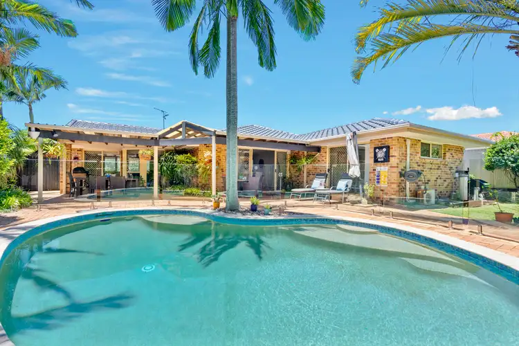 25 Greg Norman Crescent, Parkwood QLD 4214