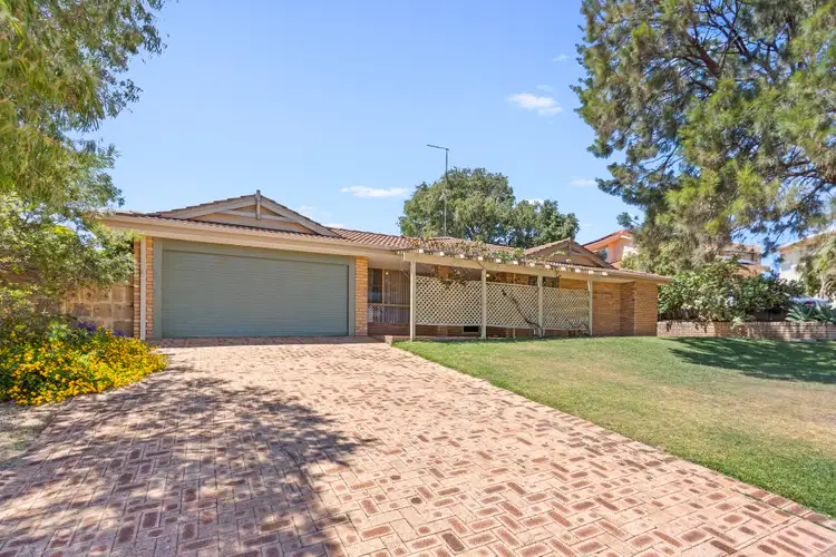 5 Ozone Court, Halls Head WA 6210