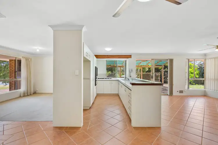 Fourth view of Homely house listing, 5 Ozone Court, Halls Head WA 6210