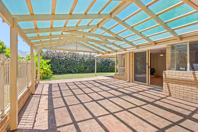 Sixth view of Homely house listing, 5 Ozone Court, Halls Head WA 6210