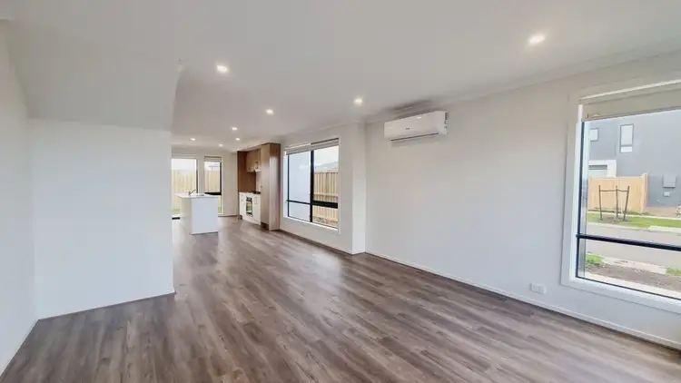 37 TANNUM CIRCUIT, Truganina VIC 3029