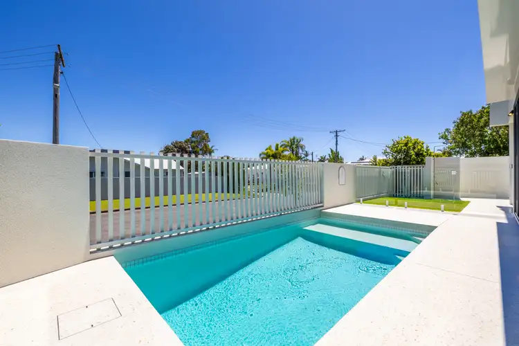 2/14 Taminga Street, Wurtulla QLD 4575