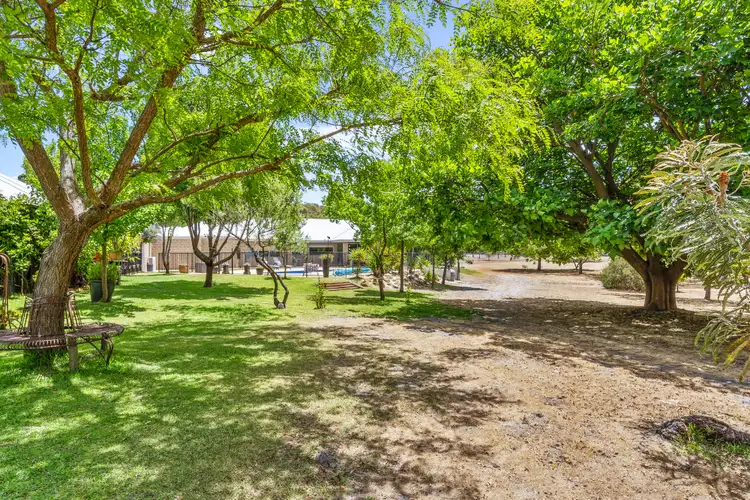 758 Southern Estuary Road, Lake Clifton WA 6215