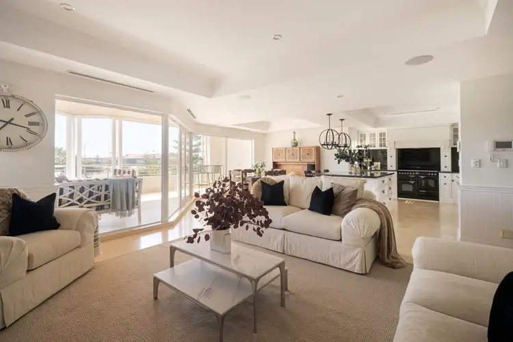 Third view of Homely house listing, 7 Tahiti Lane, Hillarys WA 6025