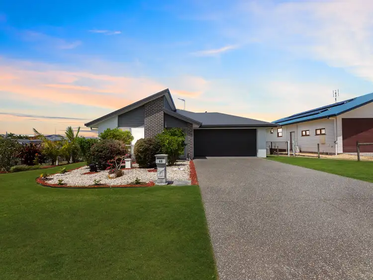 48 Windjammer Circuit, River Heads QLD 4655