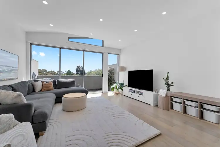 Fifth view of Homely townhouse listing, 9/151 Hall Road, Carrum Downs VIC 3201