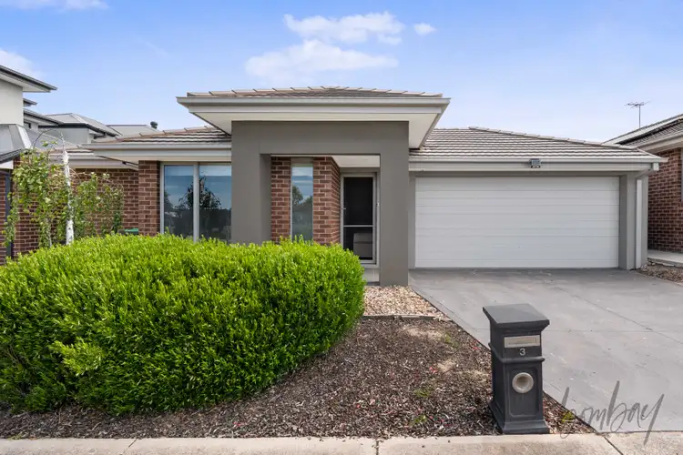 3 Robin Road, Mickleham VIC 3064