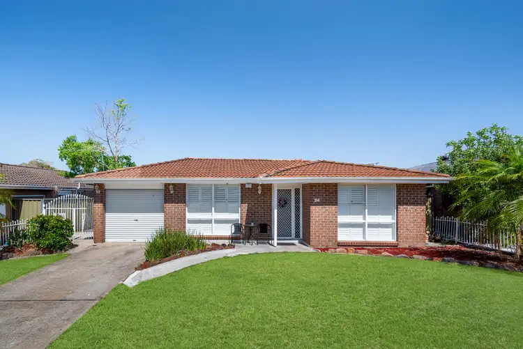 24 Aminta Crescent, Hassall Grove NSW 2761