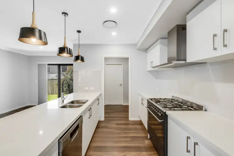 Fourth view of Homely house listing, 118 Webcke Crescent, Kleinton QLD 4352