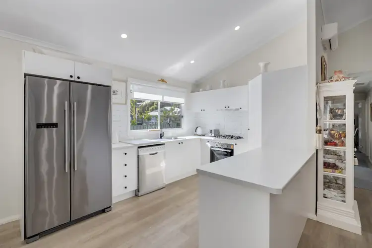 Fifth view of Homely house listing, 1 Bottlebrush Place, Lakewood NSW 2443