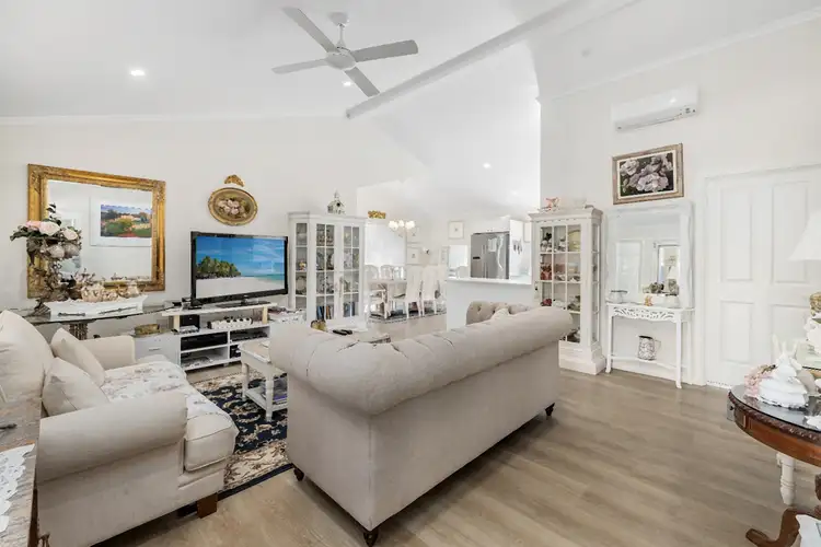 Sixth view of Homely house listing, 1 Bottlebrush Place, Lakewood NSW 2443