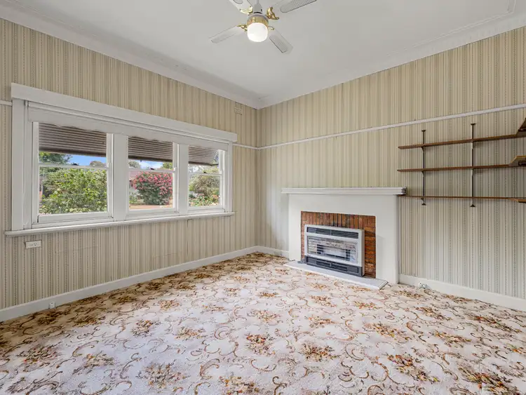 Sixth view of Homely house listing, 1 Salisbury Street, Benalla VIC 3672