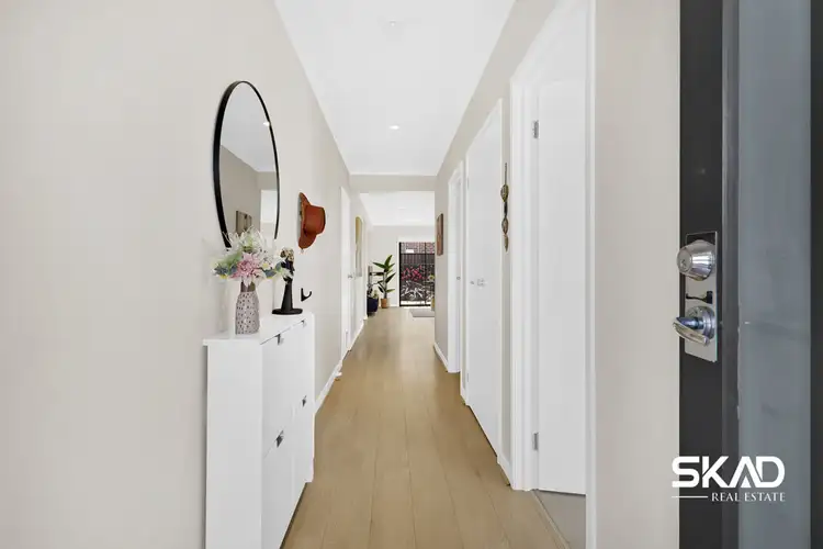 Second view of Homely house listing, 27 Nesting Vista, Craigieburn VIC 3064