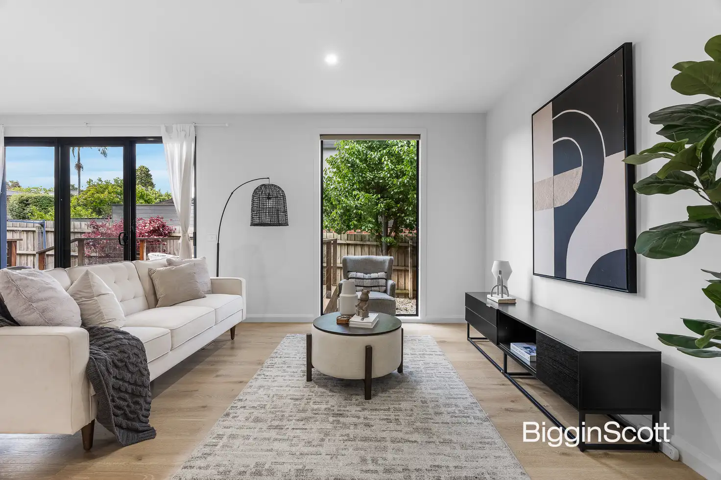 Main view of Homely townhouse listing, 2/7 Walter Street, Glen Waverley VIC 3150