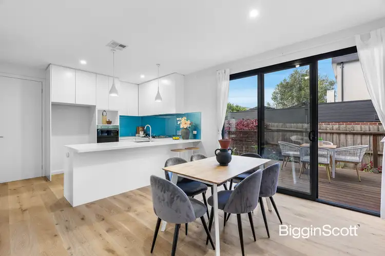 Fourth view of Homely townhouse listing, 2/7 Walter Street, Glen Waverley VIC 3150