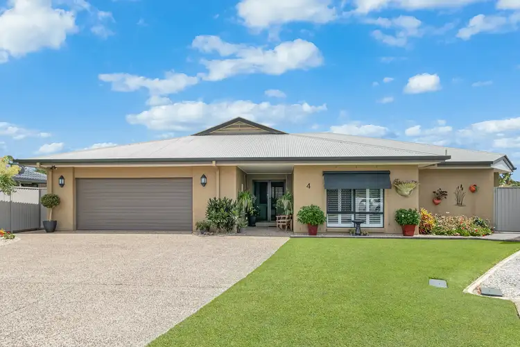 4 Jasmine Place, Banora Point NSW 2486