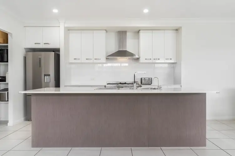 Second view of Homely house listing, 8 Mary Crescent, Rosewood QLD 4340