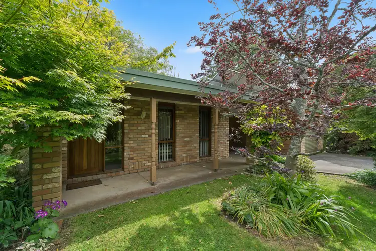 34 Tarrant Street, Cobden VIC 3266