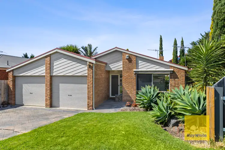 Second view of Homely house listing, 5 Whitten Court, Highton VIC 3216