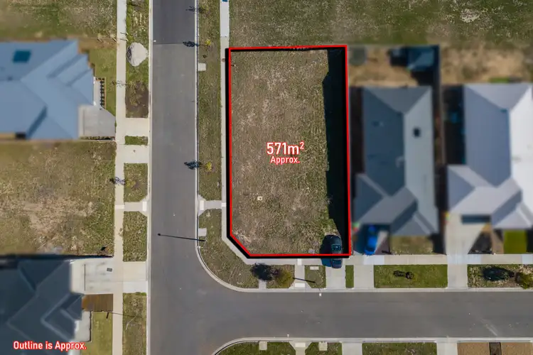 12 Chrysler Way, Smythes Creek VIC 3351