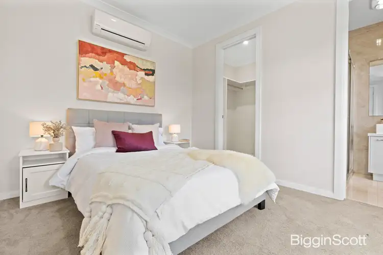 Fifth view of Homely townhouse listing, 5B Jacqueline Road, Mount Waverley VIC 3149