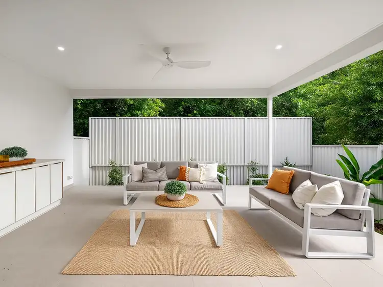 Sixth view of Homely semi-detached listing, 1/8 Cawthray Street, Biggera Waters QLD 4216