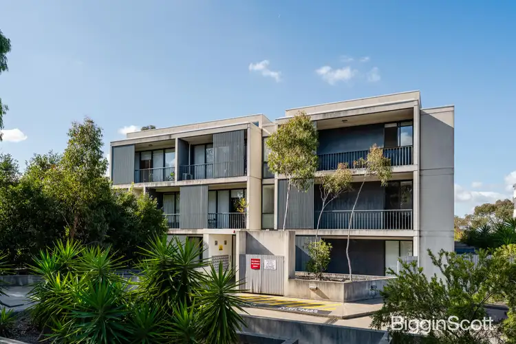 2/2-4 Samada Street, Notting Hill VIC 3168