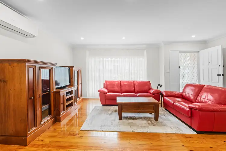 Second view of Homely house listing, 8 Holmegate Crescent, Cranebrook NSW 2749