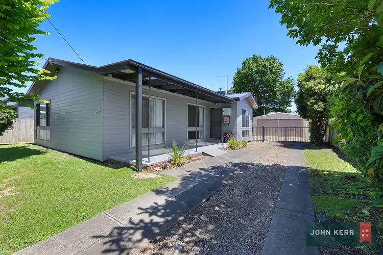 11 Stearman Street, Newborough VIC 3825