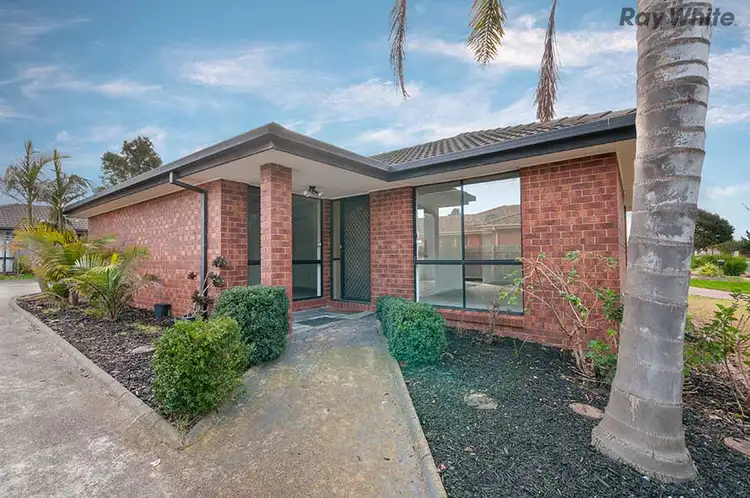 1/62 Dundee Way, Sydenham VIC 3037