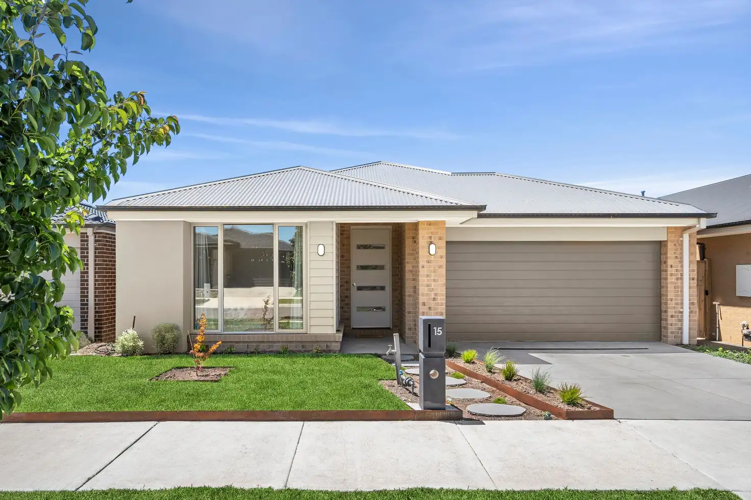 Main view of Homely house listing, 15 Sunlight Circuit, Lara VIC 3212