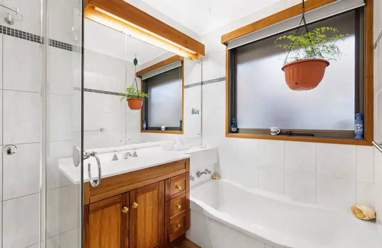 Fifth view of Homely house listing, 1 Boyle Crescent, Mill Park VIC 3082