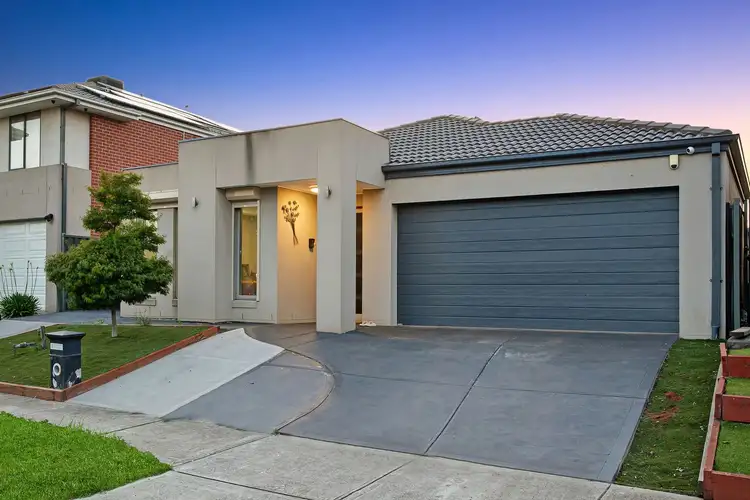 41 CANUNDA WAY, Tarneit VIC 3029