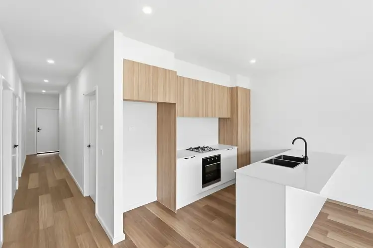 Third view of Homely house listing, 33 Rumbee Crescent, Tarneit VIC 3029