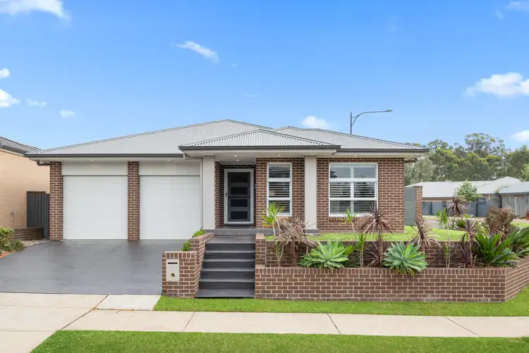 1 Portsmouth Circuit, Jordan Springs NSW 2747