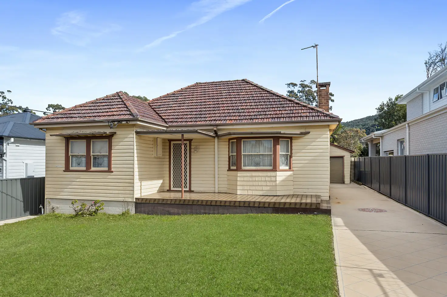 Main view of Homely house listing, 10 Braeside Avenue, Keiraville NSW 2500