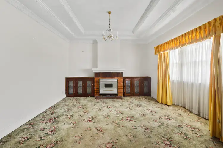 Second view of Homely house listing, 10 Braeside Avenue, Keiraville NSW 2500