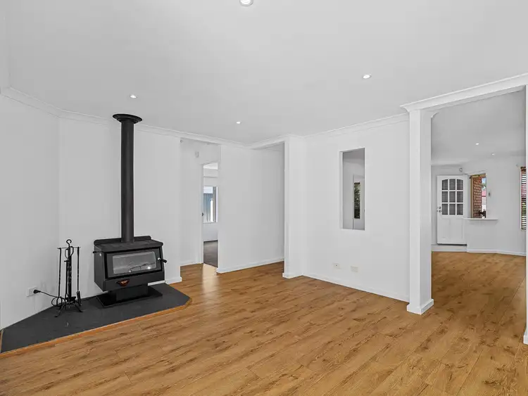 Seventh view of Homely house listing, 6 Suncrest Meander, Meadow Springs WA 6210