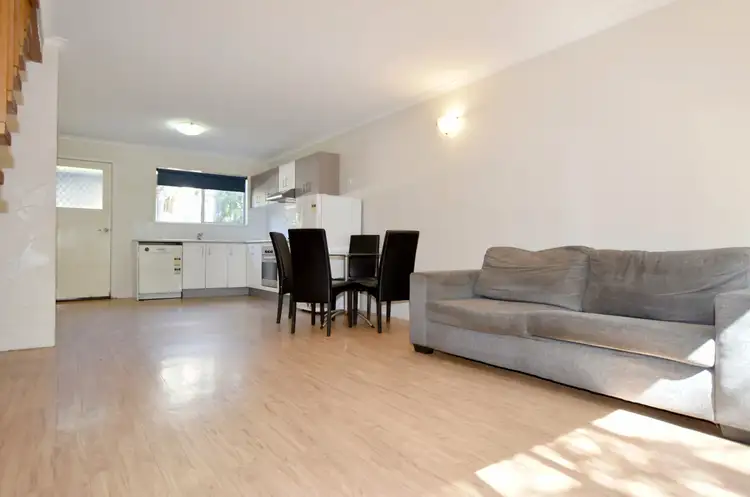 Fourth view of Homely unit listing, 3/43 Harbour Terrace, Gladstone Central QLD 4680