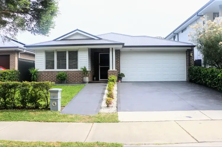 64 Izaac Circuit, Jordan Springs NSW 2747