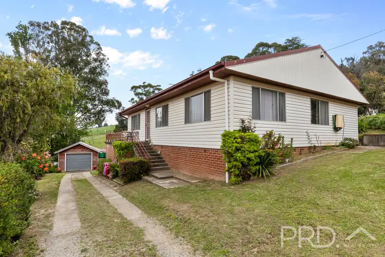 1 Bogong Avenue, Batlow NSW 2730