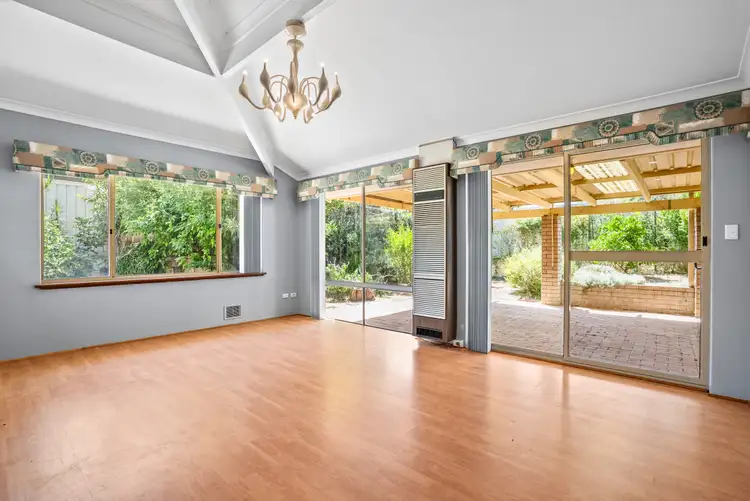 19 Elanora Drive, Cooloongup WA 6168